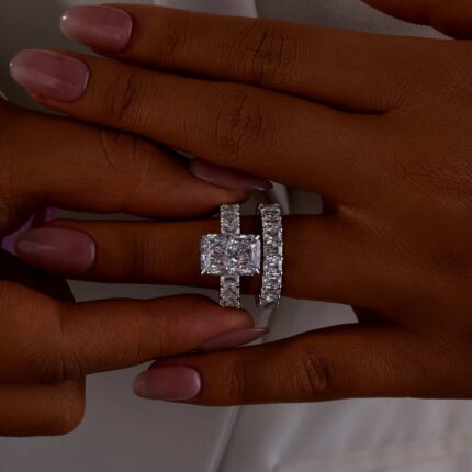 S925 2PC Wedding Set Luxe 5.0Ct/3.5Ct Luxe Radiant Cut Engagement Ring With Radiant Cut Wedding Band